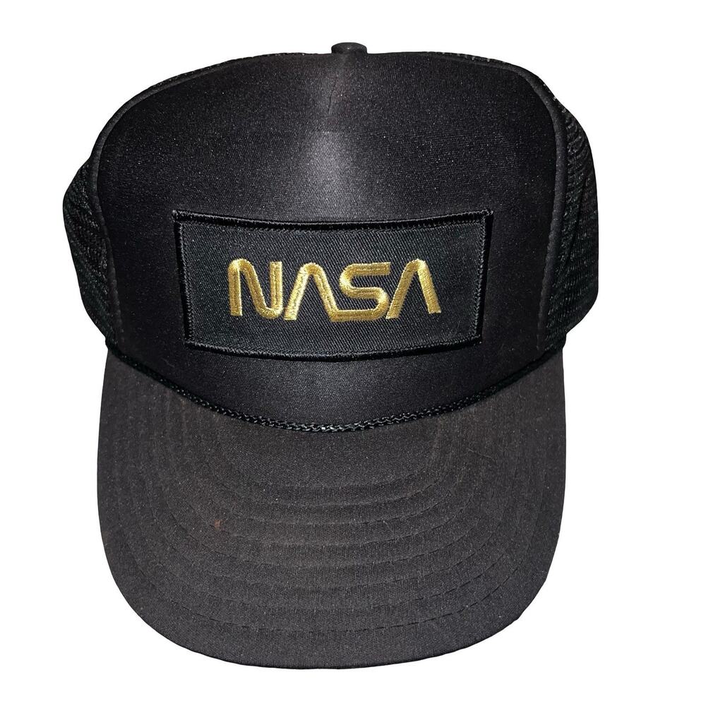 Vintage NASA Space Science Gold Letters Patch Mesh Trucker Hat Nissin Cap 80/90s